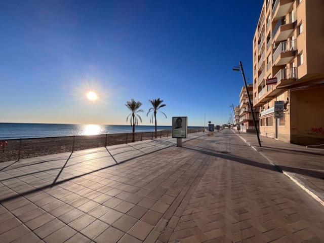 Appartamento Modern And Stylish Apartament Sea ​​Views Guardamar del Segura Esterno foto